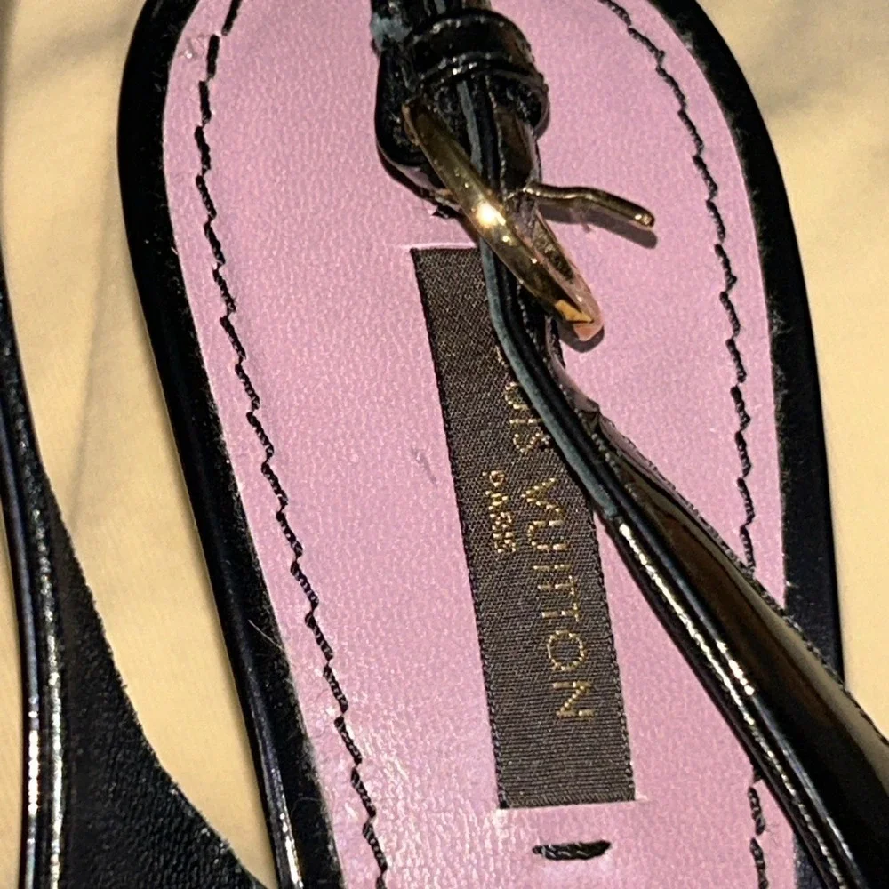 Louis Vuitton Patent Leather Slingback Pumps Women's Size: 38/8 With Dust‎ Bags